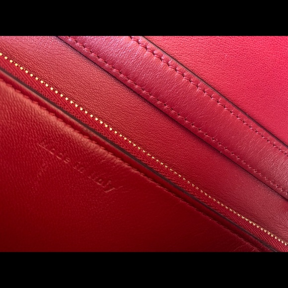 Celine Box - Picture 5 of 6